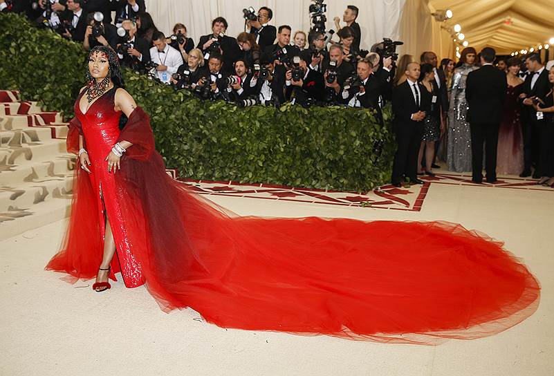 Певица Ники Минаж на открытии бала Met Gala в Нью-Йорке