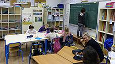 Президентов России и Франции просят обратить внимание на школу в Санкт-Петербурге