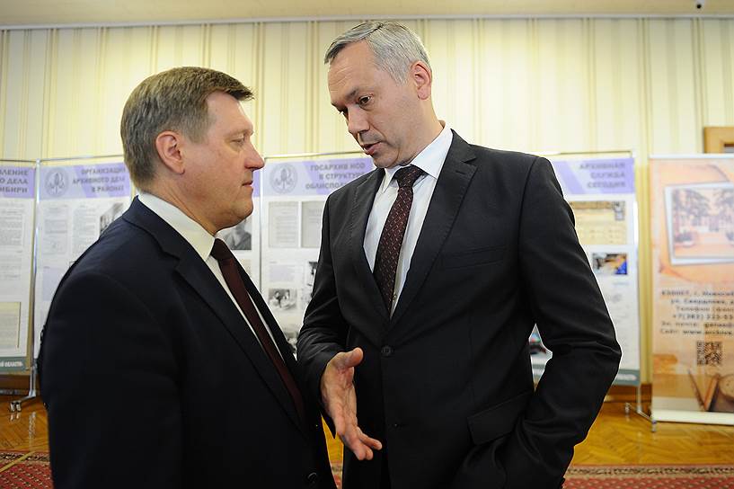 Мэр Новосибирска Анатолий Локоть (слева) и временно исполняющий обязанности губернатора Новосибирской области Андрей Травников