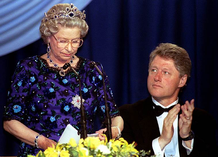 4 июня 1994 года. Елизавета II и президент США Билл Клинтон на ужине в лондонском Гилдхолле