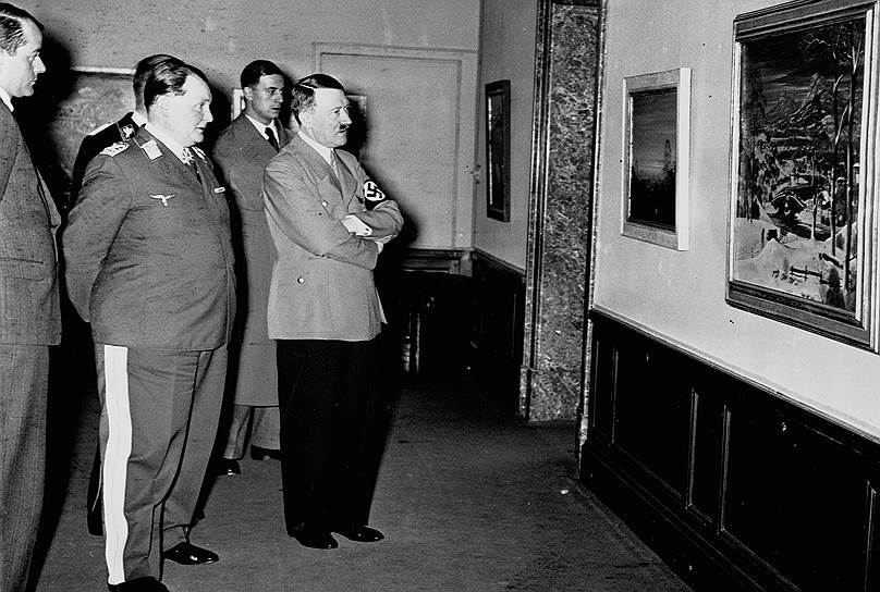 Гитлер и Геринг — большие поклонники творчества ван Эйков, считали, что Гентский алтарь должен находиться в Германии