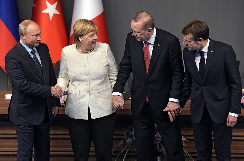 27 октября в Стамбуле прошел саммит по вопросам сирийского урегулирования, в котором приняли участие Турция, Россия, Франция и Германия
