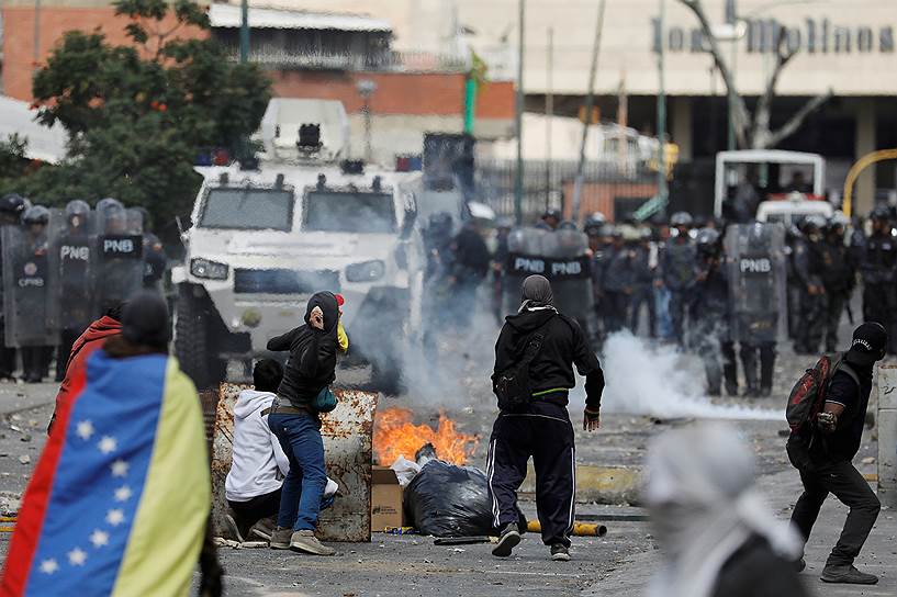 В ходе протестов в Венесуэле за три дня были арестованы более 200 человек