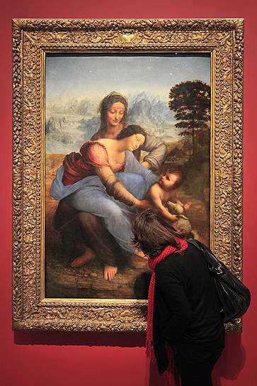 В 2012 году была отреставрирована неоконченная картина Леонардо да Винчи «Святая Анна с Мадонной и младенцем Христом». В ходе реставрации картина получила более яркие цвета, что вызвало недовольство кураторов Лувра, двое из которых в знак протеста вышли из состава реставрационной комиссии