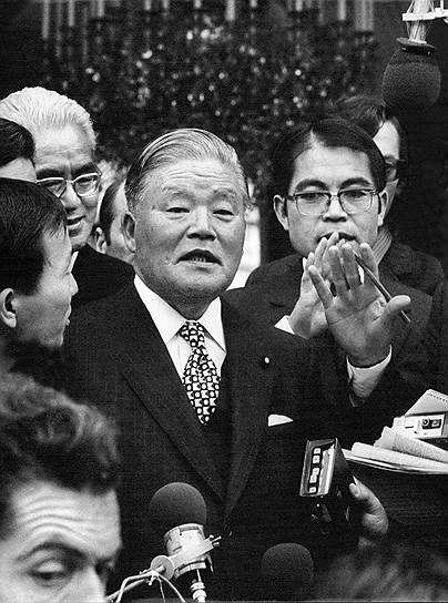 «По-нашему мнению, у Охира (на фото) весьма трезвые рас­суждения в том плане, что нужно искать пути улучшения японо-советских отношений»
