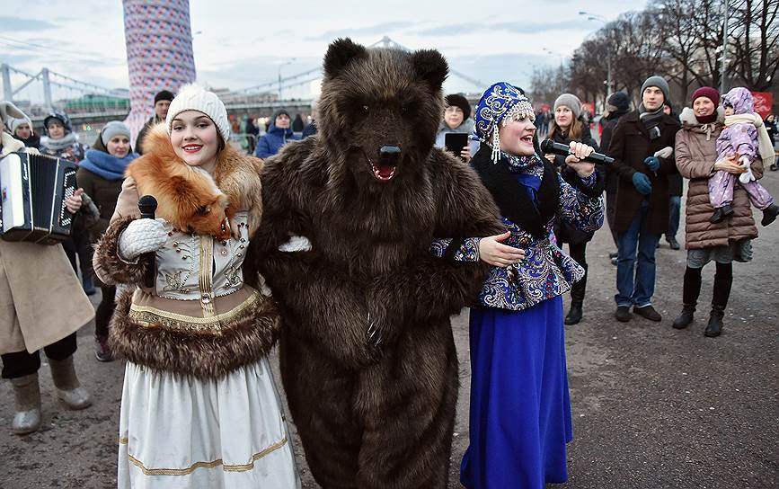 Празднование Масленицы в московском Парке Горького