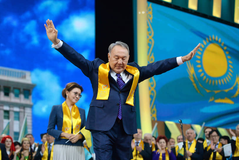 19 марта 2019 года Нурсултан Назарбаев сложил с себя президентские полномочия, оставшись пожизненным руководителем Казахстана в официальной должности «Первый Президент Республики Казахстан — Елбасы»