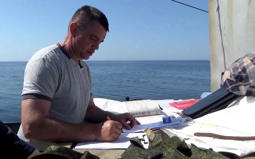 Капитан украинского рыболовецкого судна «ЯМК-0041» Виктор Новицкий