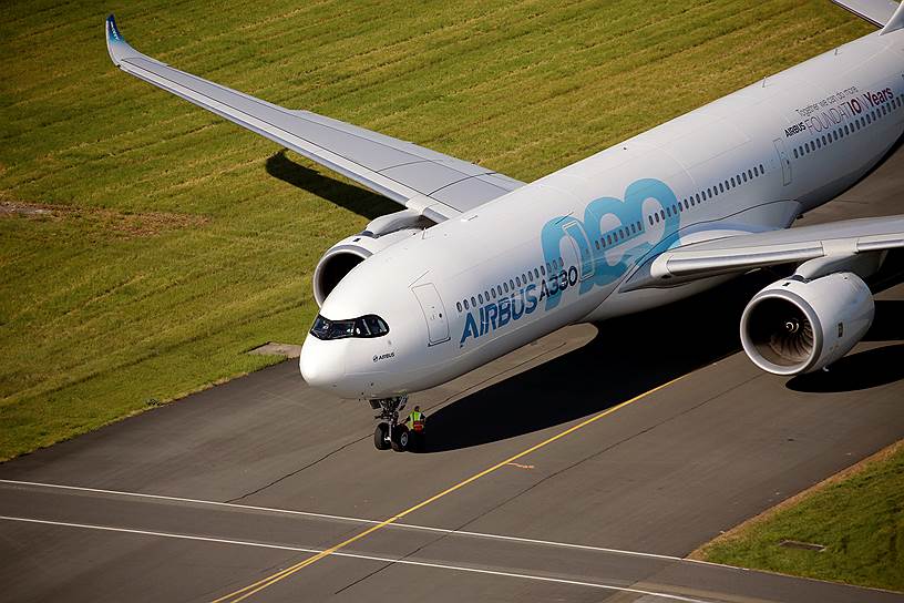 В аэропорту был замечен Airbus A330neo — улучшенная экономичная версия широкофюзеляжного самолета Airbus A330, совершившего первый полет в октябре 2017 года