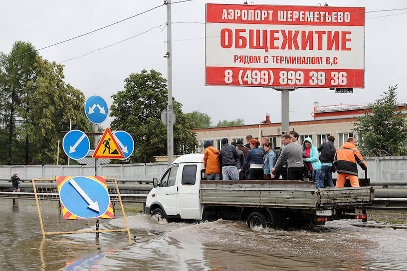 Импровизированный паром на базе «Газели» 