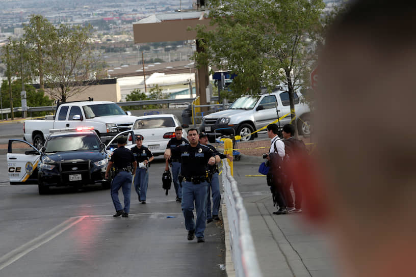 Президент Мексики Андрес Мануэль Лопес Обрадор заявил, что среди погибших в торговом центре в Эль-Пасо были трое мексиканцев