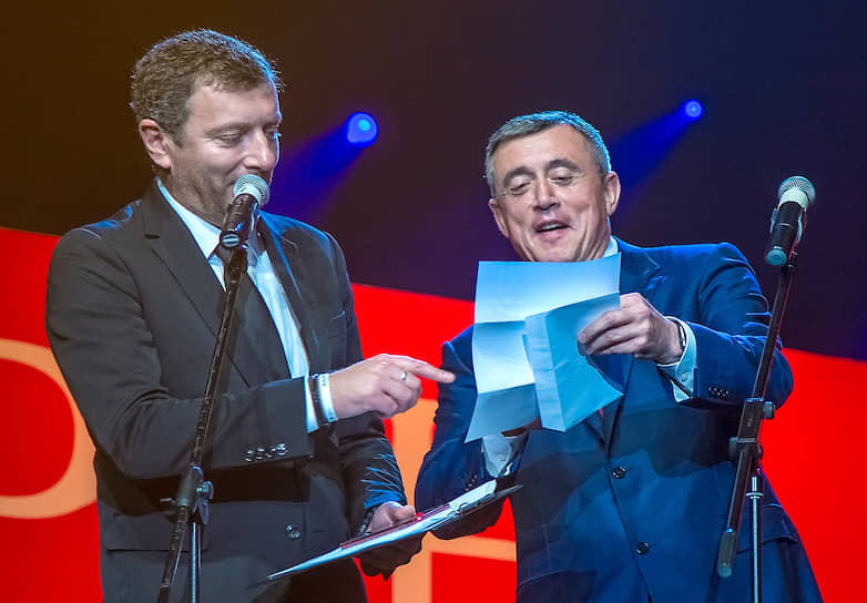 Актер Алексей Агранович (слева) и врио губернатора Сахалина Валерий Лимаренко