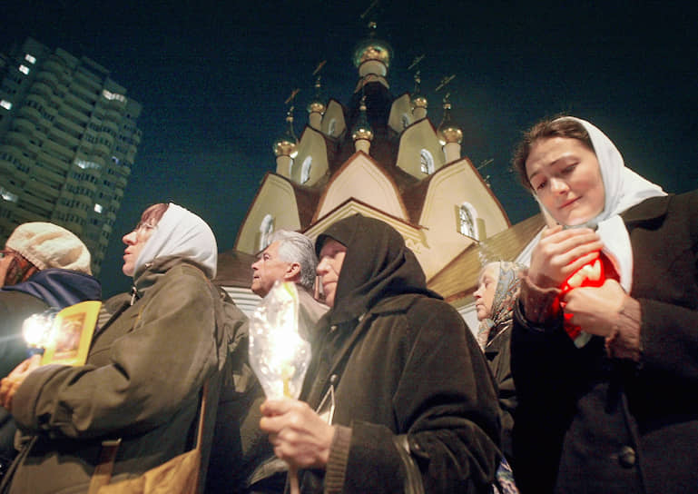 В 2003 году на месте трагедии на улице Гурьянова открыт храм-часовня