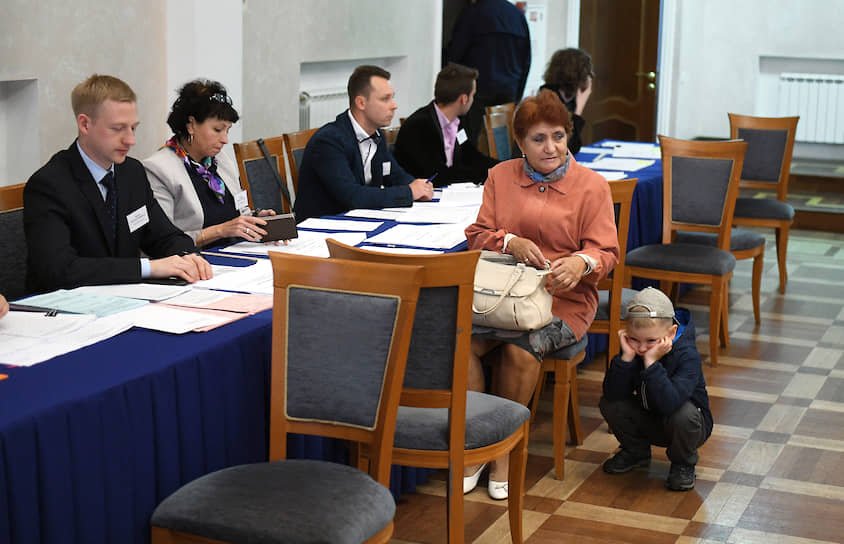 Выборы губернатора Санкт-Петербурга и муниципальных депутатов города