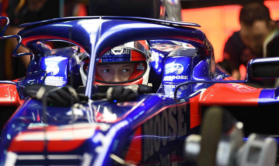 Пилот команды Toro Rosso Даниил Квят (на фото) занял 12-е место. В квалификации он участия не принимал из-за проблем с мотором