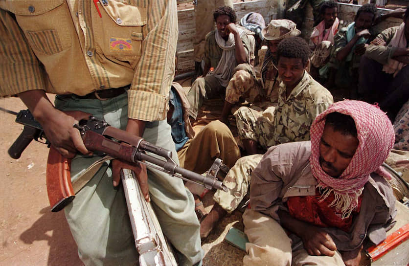 Активные бои на пограничных территориях продолжались более двух лет — до июня 2000 года. В 1998—2000 годы в боях участвовал также будущий премьер-министр Эфиопии Абий Ахмед Али
