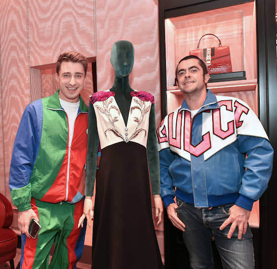 Актер Артем Королев (слева) на коктейле, посвященном открытию бутика Gucci в галерее «Времена года»