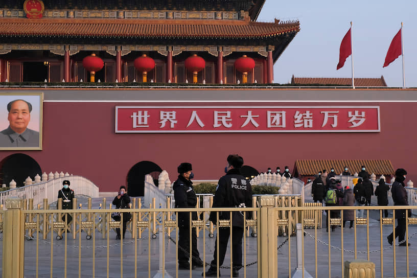 В Пекине объявлен наивысший уровень (&quot;I&quot;) реагирования на ЧС, связанные со здоровьем населения. В столице Китая более сотни зараженных, один человек погиб