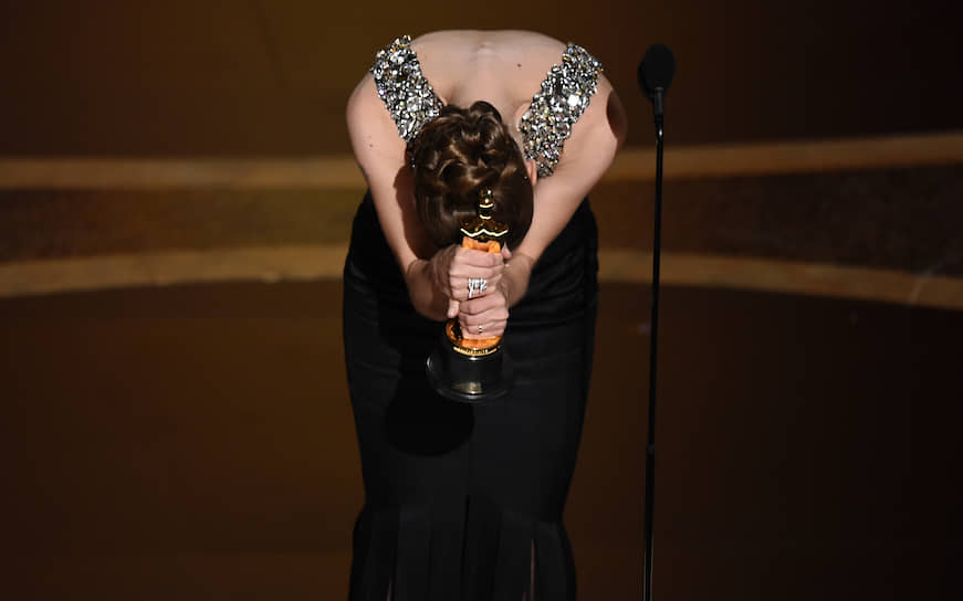 Хильдур Гуднадоуттир («Джокер»), получившая «Оскар» за лучшую музыку к фильму
 
