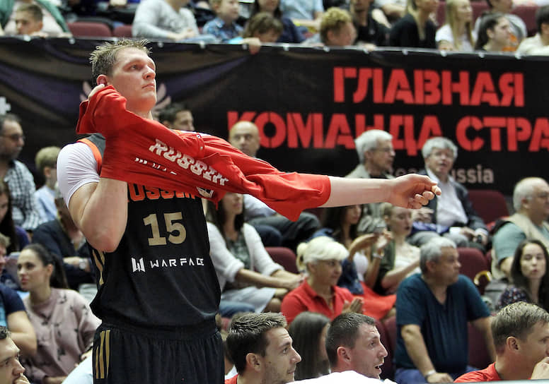 Баскетболист Тимофей Мозгов ($72 млн)