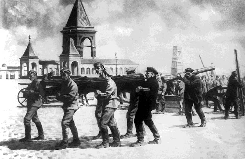 Первомайский субботник 1920 года, во время которого Ленин был заснят за переноской бревна, стал продолжением двухнедельной «Недели чистоты»