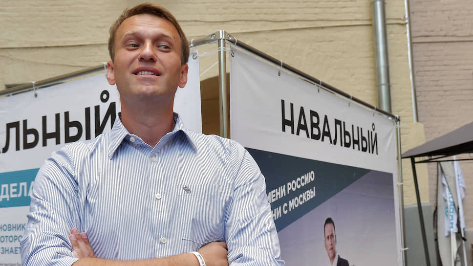Кандидат на должность мэра Москвы Алексей Навальный в своем предвыборном штабе