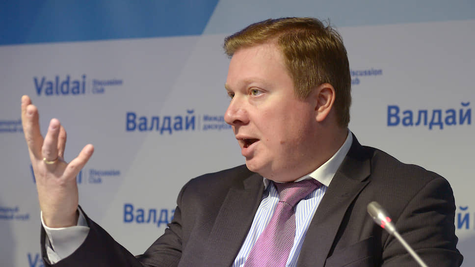Политолог Дмитрий Суслов — о российской внешней политике после пандемии