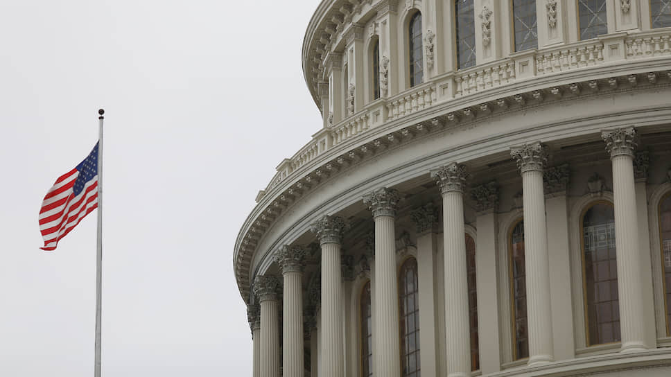 Комитет Сената США поддержал выводы разведки о российском вмешательстве в выборы