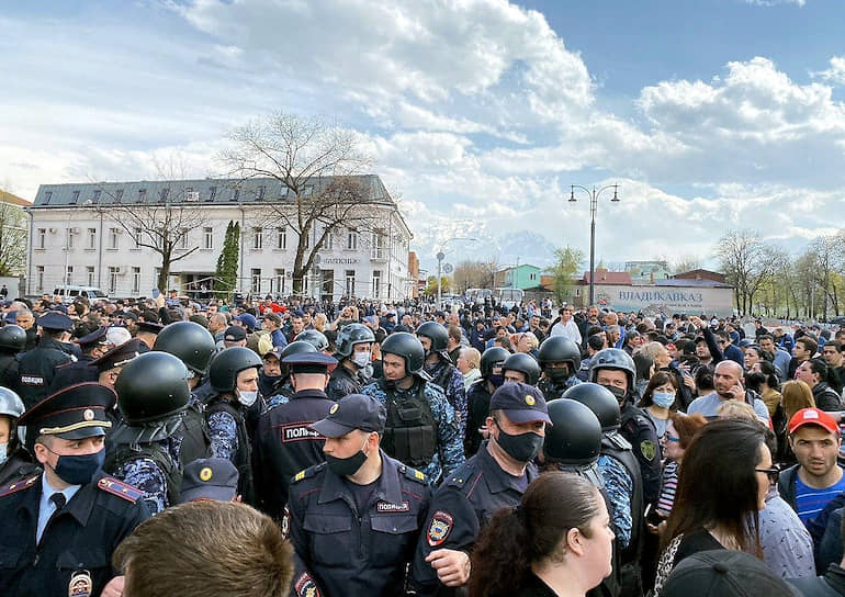 Митинг во Владикавказе против «лжи о коронавирусе»
