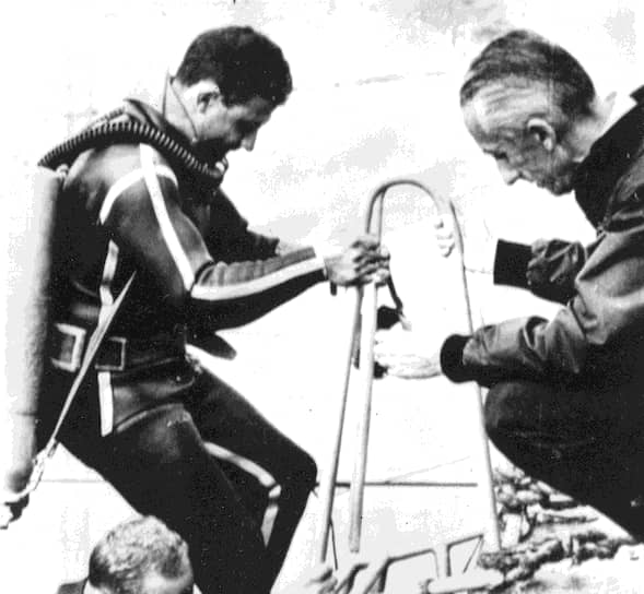 Кусто и его команда проводили исследования морской флоры и фауны, занимались съемкой и  фотографией. К достижениям команды «Калипсо» относятся подводные археологические исследования и фотографирование морского дна на глубине 7,2 км 