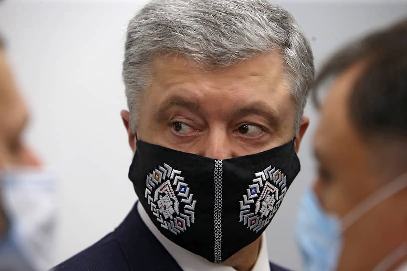 Киев, Украина. Петр Порошенко на заседании апелляционного суда по делу Виктора Януковича