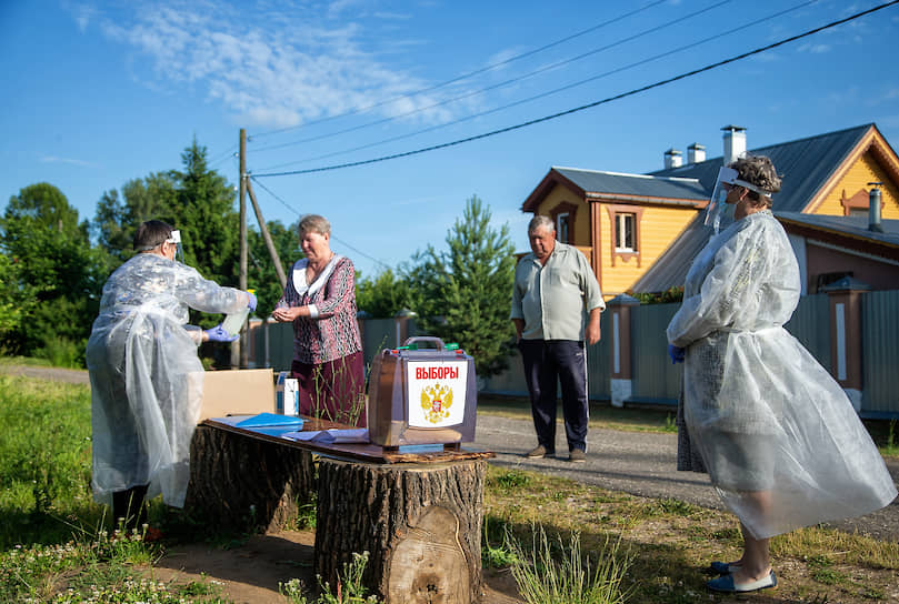 Передвижной избирательный участок в деревне Турово Владимирской области 