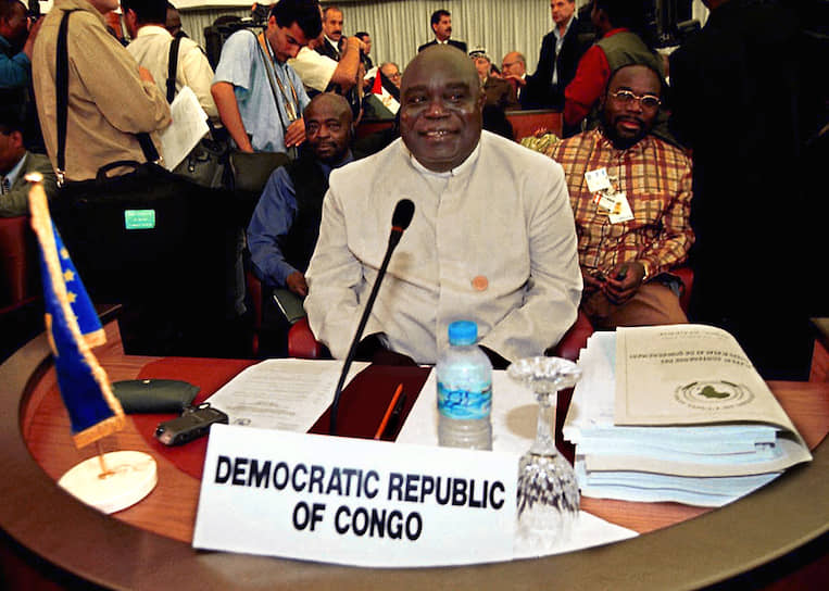Лоран-Дезире Кабила стал президентом в результате Первой конголезской войны и свержения Мобуту, но пробыл в должности меньше четырех лет