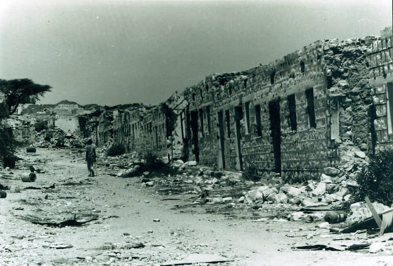 Артобстрелами и бомбардировками было уничтожено около 90% зданий города Харгейса