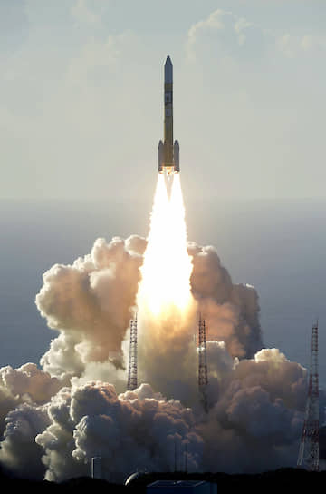 Танэгасима, Япония. Запуск ракеты-носителя H-IIA с космическим зондом ОАЭ «Аль-Амаль» для изучения Марса 