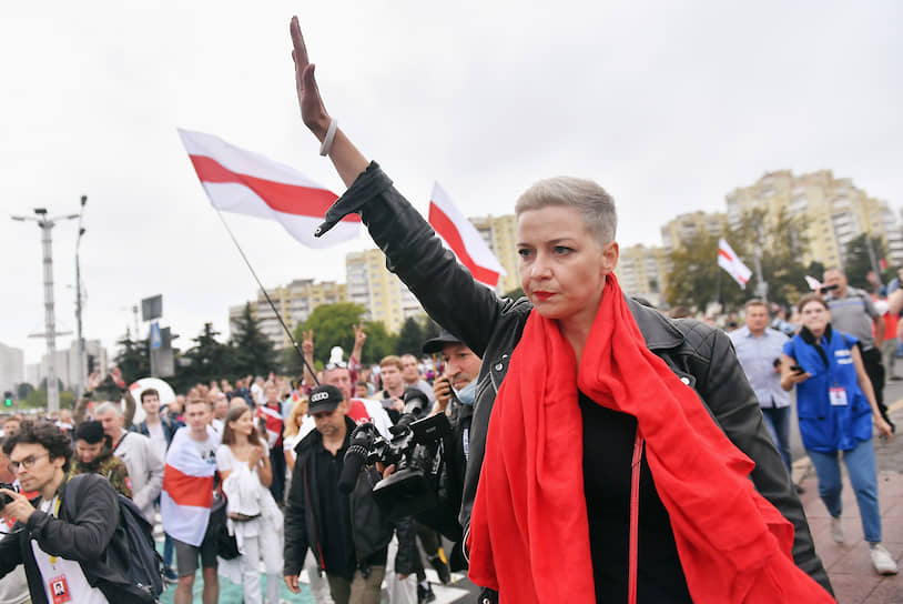 Член президиума координационного совета оппозиции Белоруссии Мария Колесникова во время акции протеста в Минске 23 августа