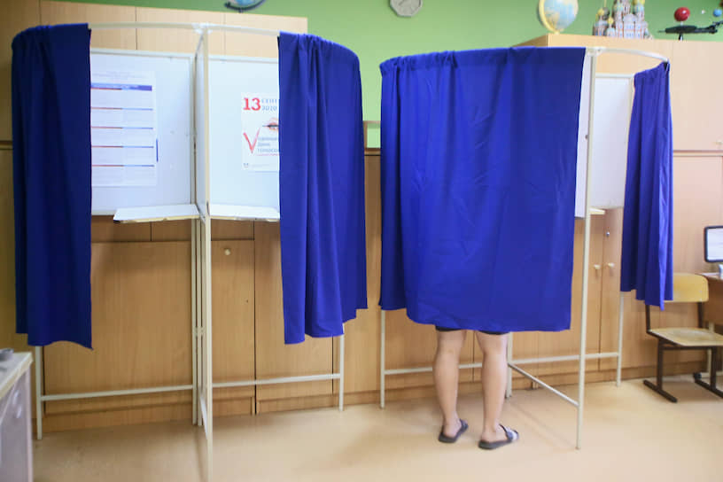 Голосование на избирательном участке в Ростове-на-Дону