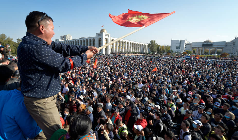 4 октября в Киргизии прошли парламентские выборы, в которых приняли участие 16 партий