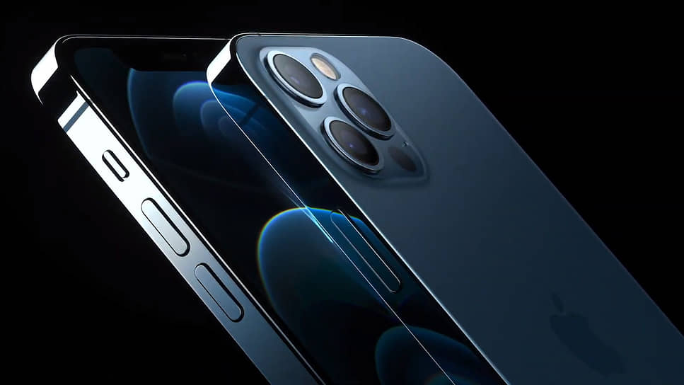 iPhone 12 Pro и iPhone 12 Pro Max оснащены тремя камерами: широкоугольной с семилинзовым объективом, сверхширокоугольной с углом обзора 120 градусов и телефотокамерой с четырехкратным оптическим зумом