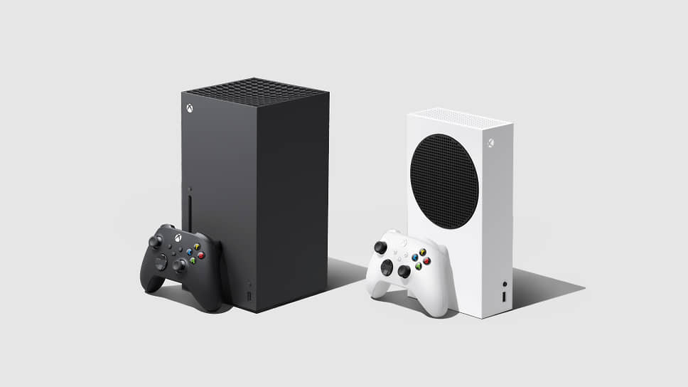 Xbox Series X (слева) и Xbox Series S