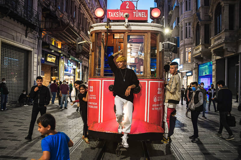 Трамвай в Стамбуле 