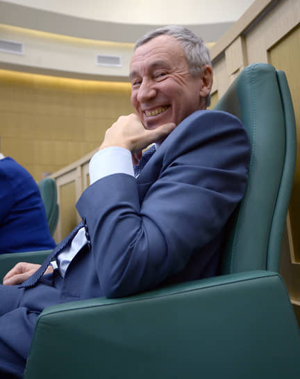 Сенатор Андрей Климов 