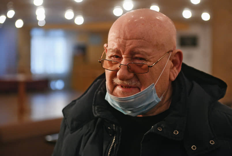 Продюсер Марк Рудинштейн. Отвечая на вопрос, что будет с киножурналом «Ералаш», он выразил надежду, что «кто-то поднимет этот меч, кто-то появится»