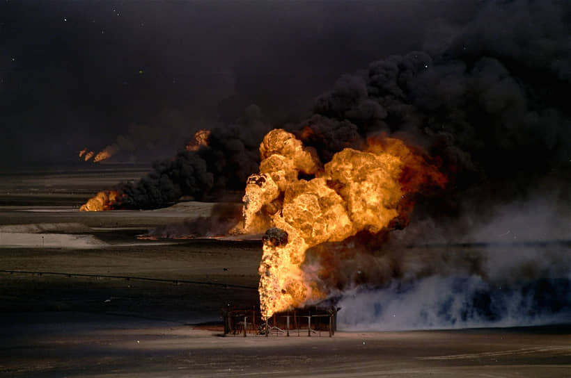 На долю кувейтских нефтяных пожаров 1991 года приходится около половины всех пожаров в истории нефтяной промышленности