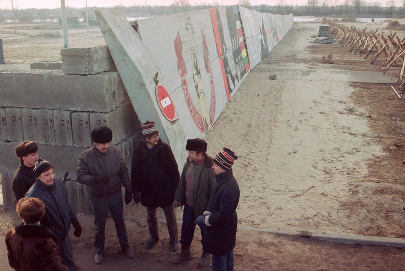 Баррикады на улицах Риги. 1991 год