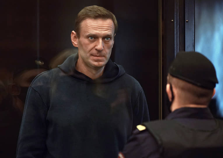 Алексей Навальный во время заседания суда