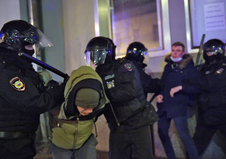 Задержание участников протеста в Москве 