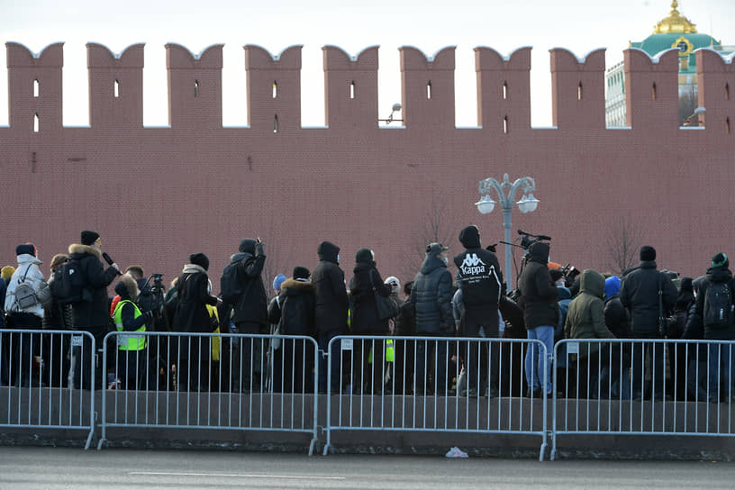 Оргкомитет марша Бориса Немцова заявил, что планирует провести традиционное шествие в память о политике осенью