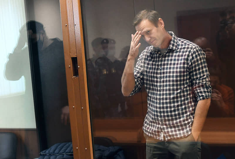 20 февраля. Москва. Оппозиционер Алексей Навальный во время рассмотрения апелляционной жалобы на постановление суда о замене ему условного срока на реальный