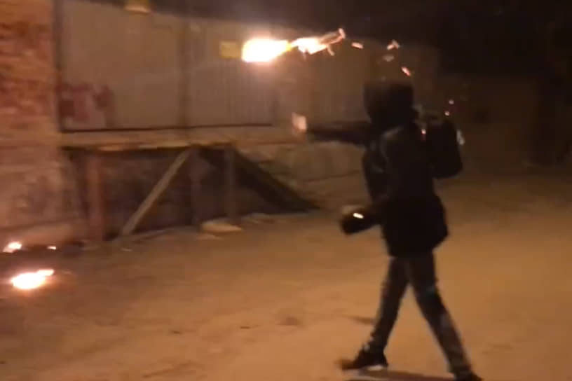 Кадр из видео, изъятого у участников экстремистской группы в Ростове-на-Дону